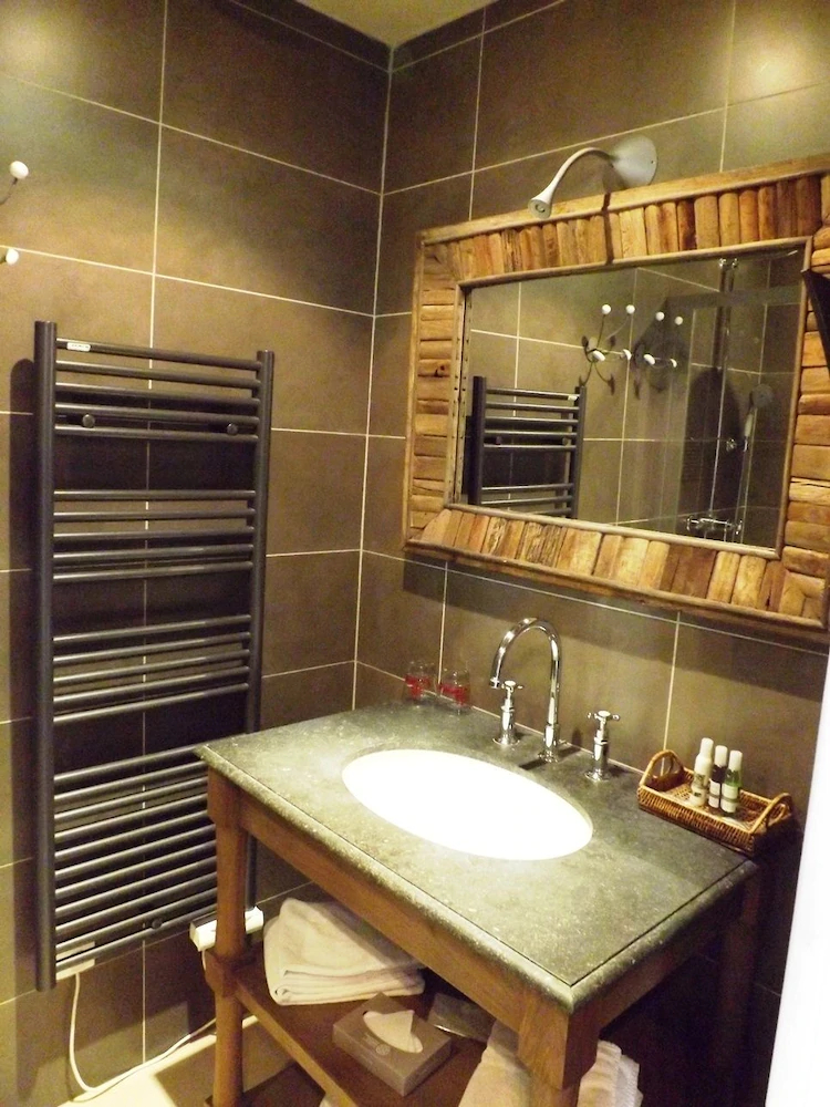 Le Grand Cerf Hotel & Spa