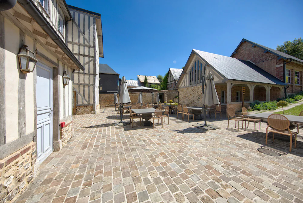 Le Grand Cerf Hotel & Spa