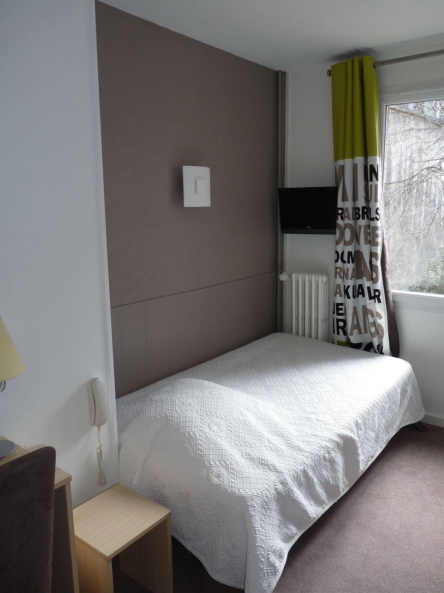 Alive Hotel De Quebec
