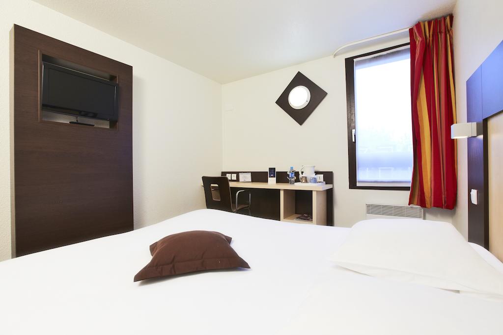 Hotel Kyriad Rouen Nord - Mont Saint Aignan