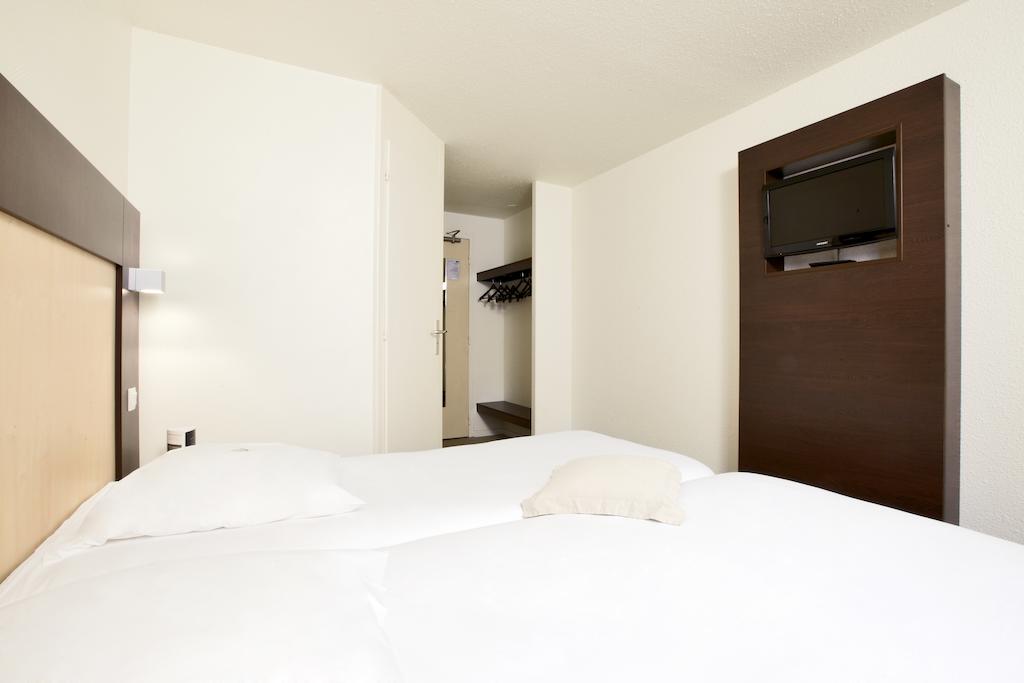 Hotel Kyriad Rouen Nord - Mont Saint Aignan