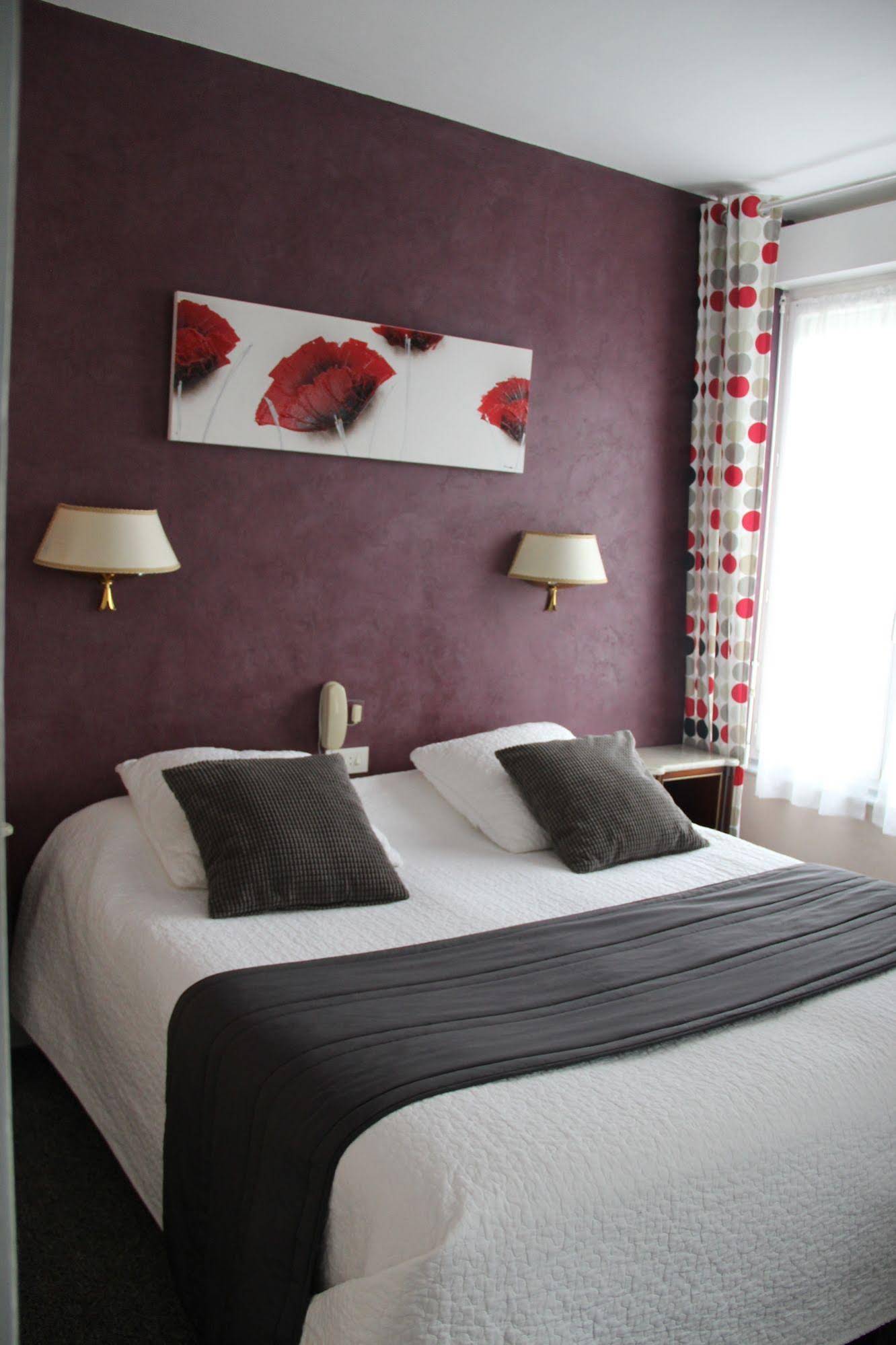 Brit Hotel Le Cygne
