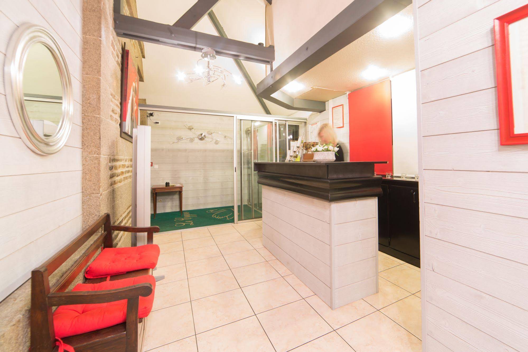 Brit Hotel Le Cygne