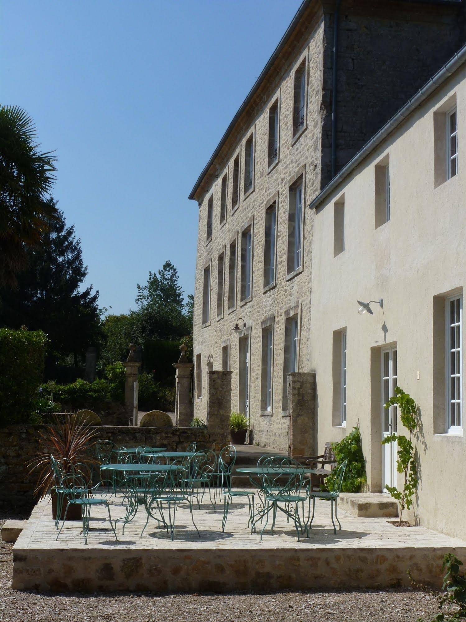 Manoir De Savigny