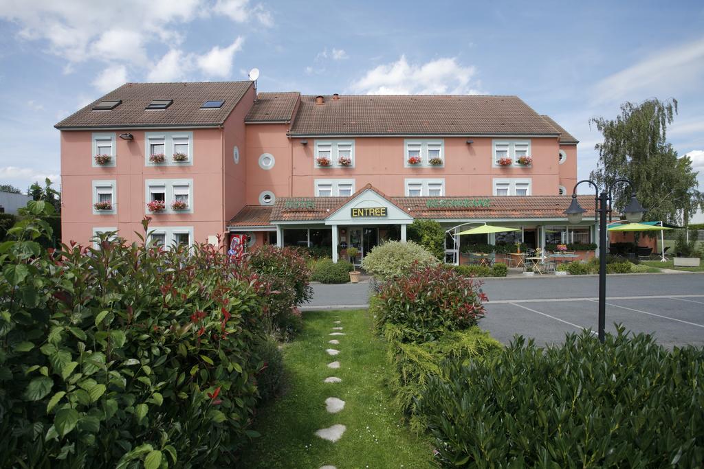 Brit Hotel Confort Cambrai