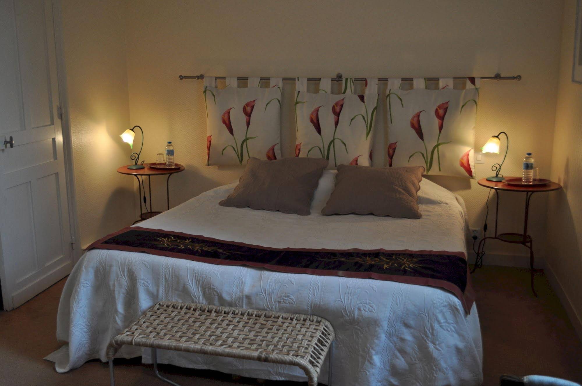 Le Château Des Ormes