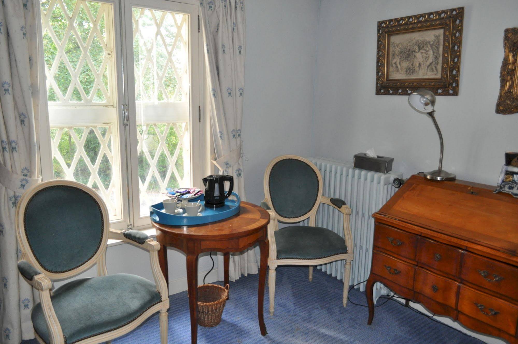 Le Château Des Ormes