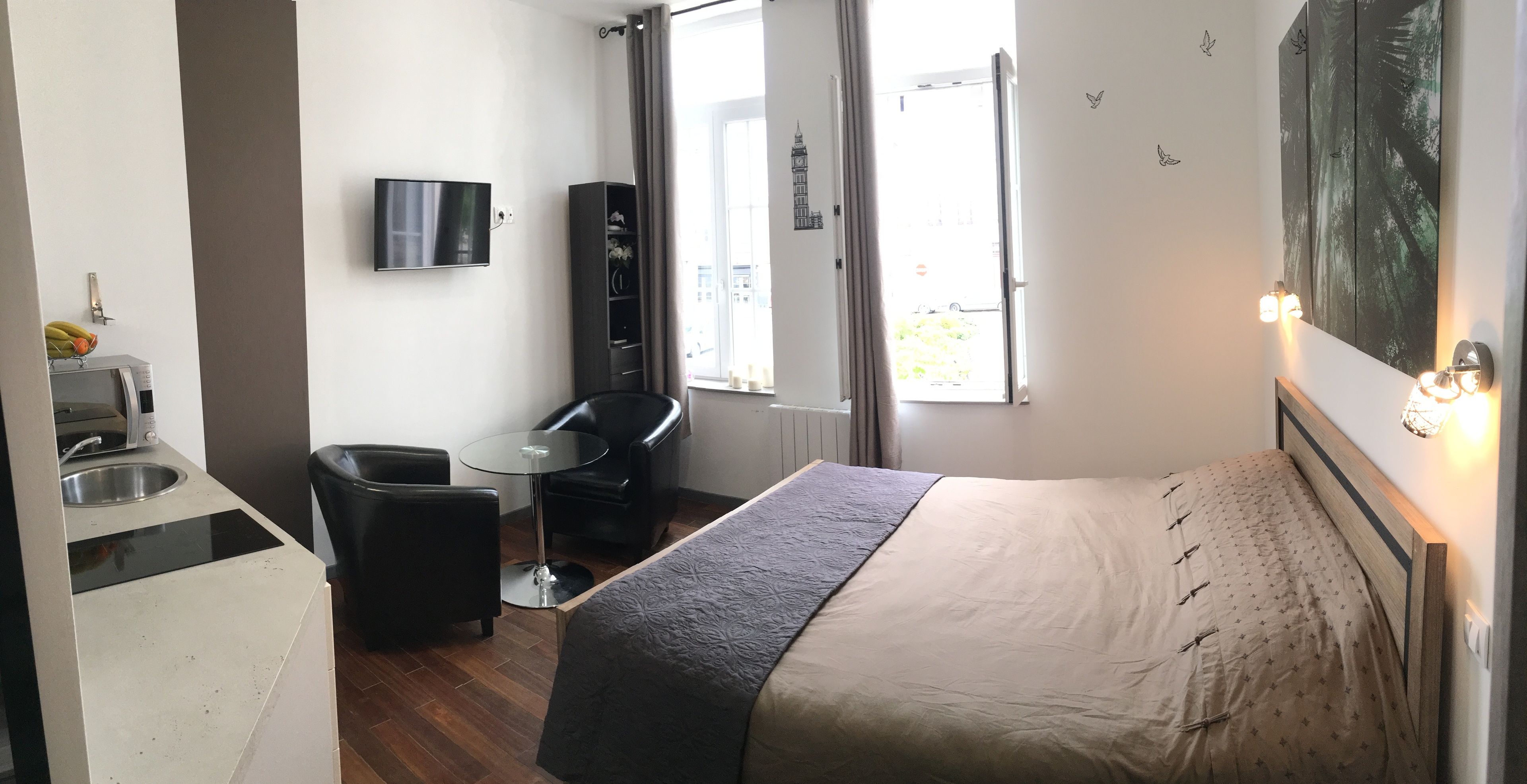 Little Plaza Appart'hotel