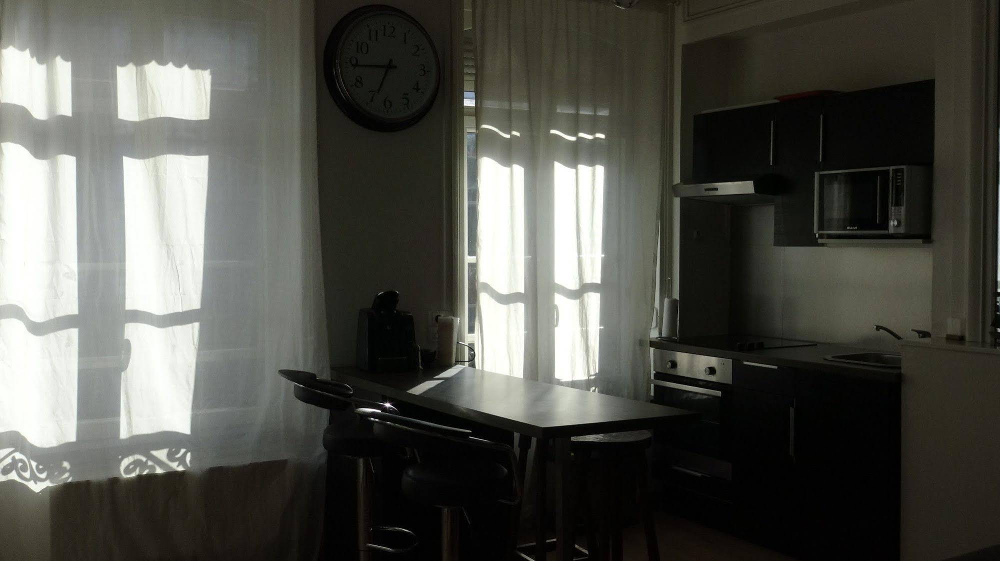 Nationale AppartHotel