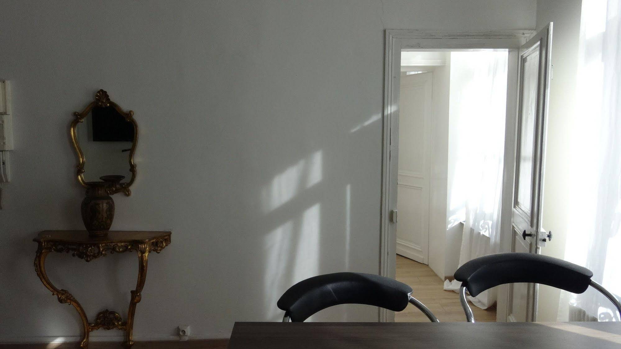 Nationale AppartHotel