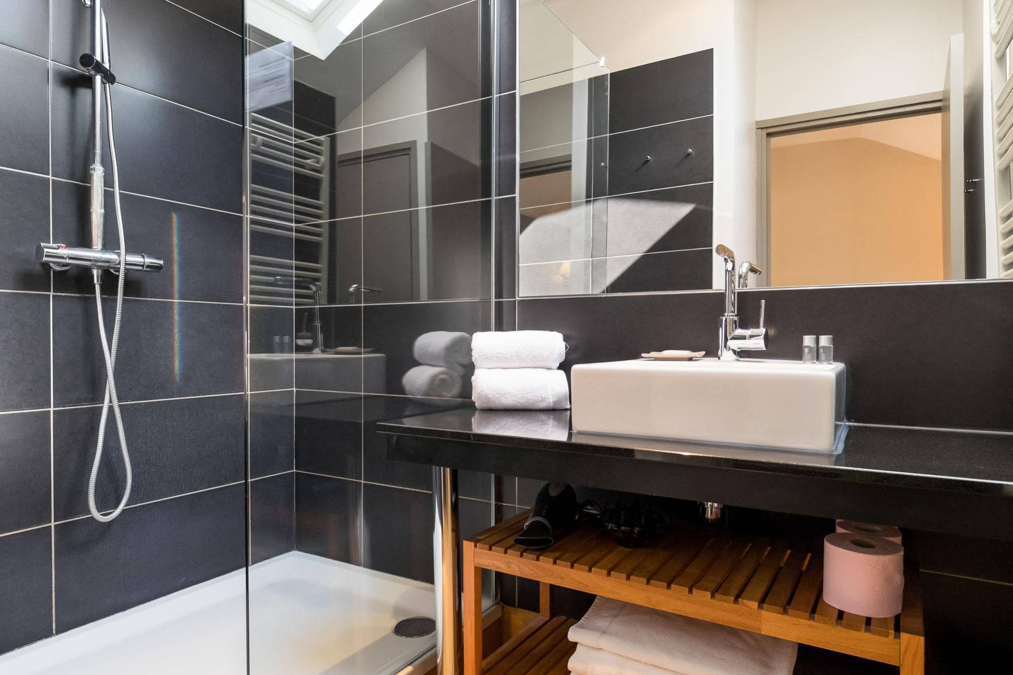 SweetÔme Aparthotel