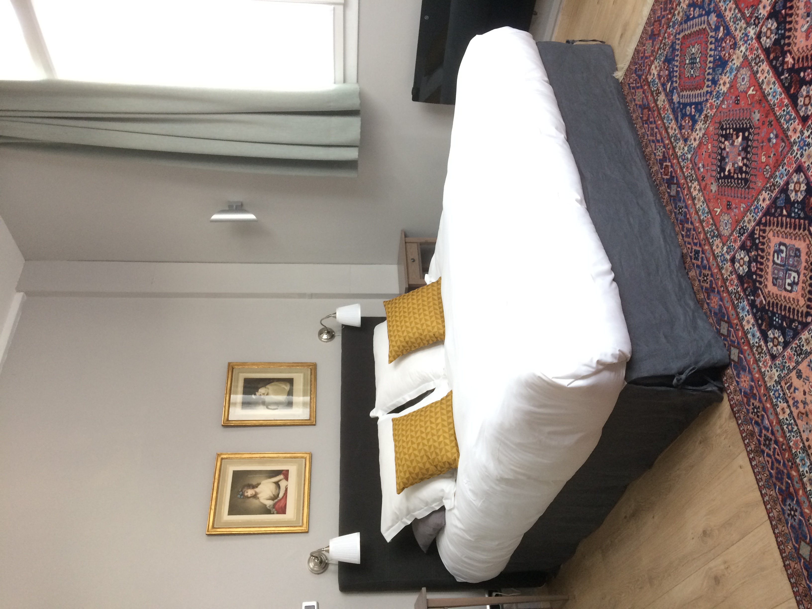 Le Chat Qui Dort Villa Gounod