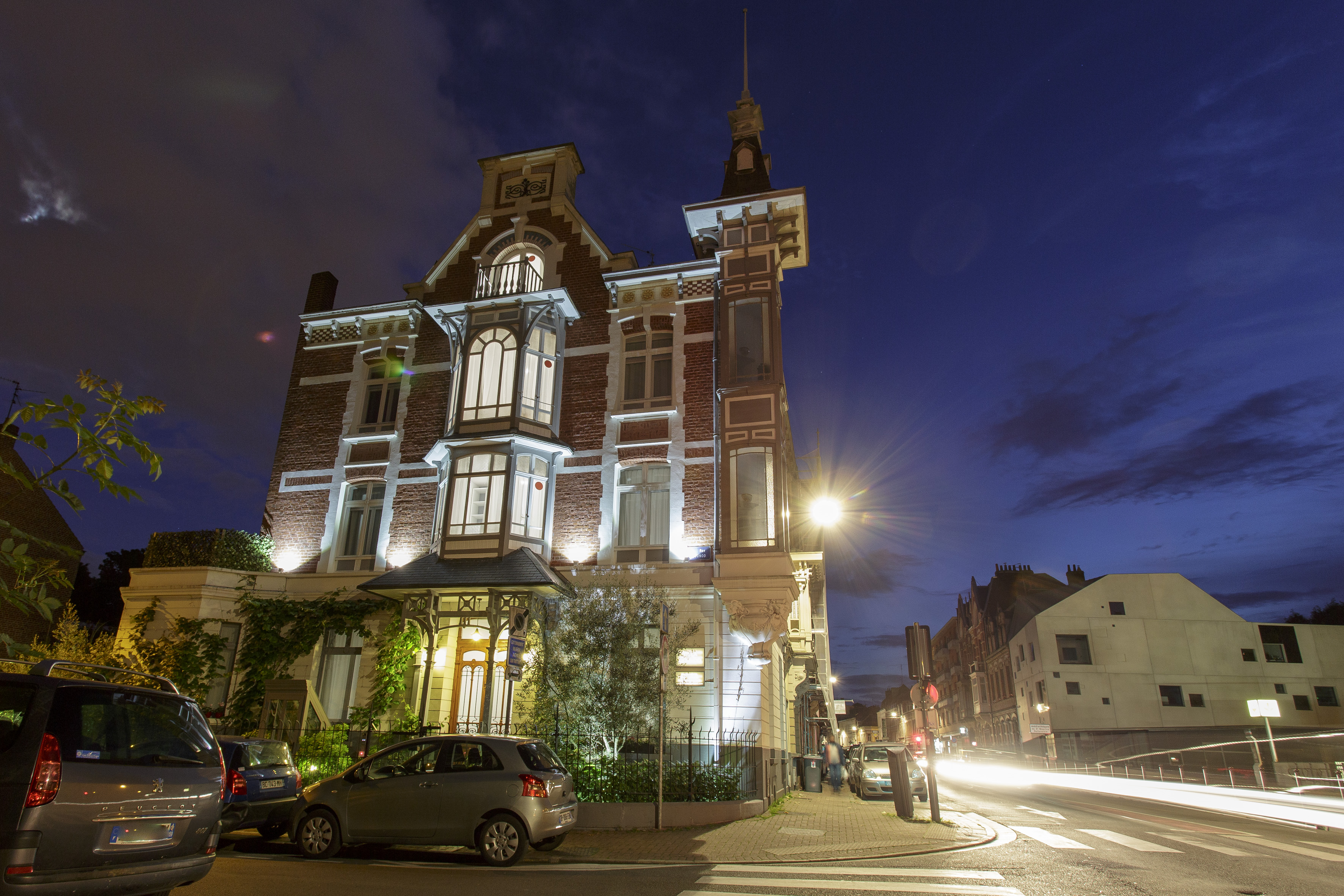 Le Chat Qui Dort Villa Gounod