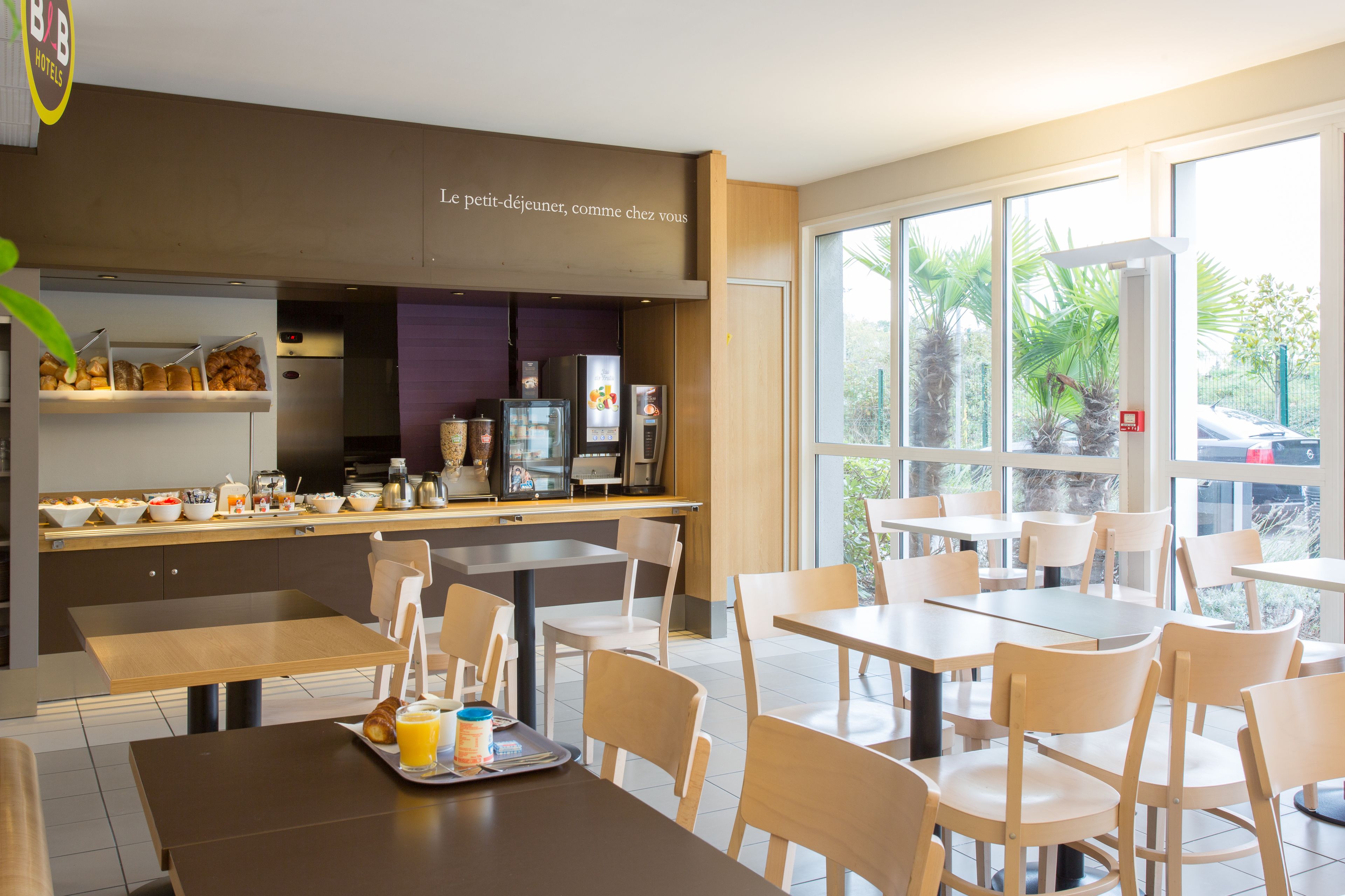 B&B Hôtel Valenciennes