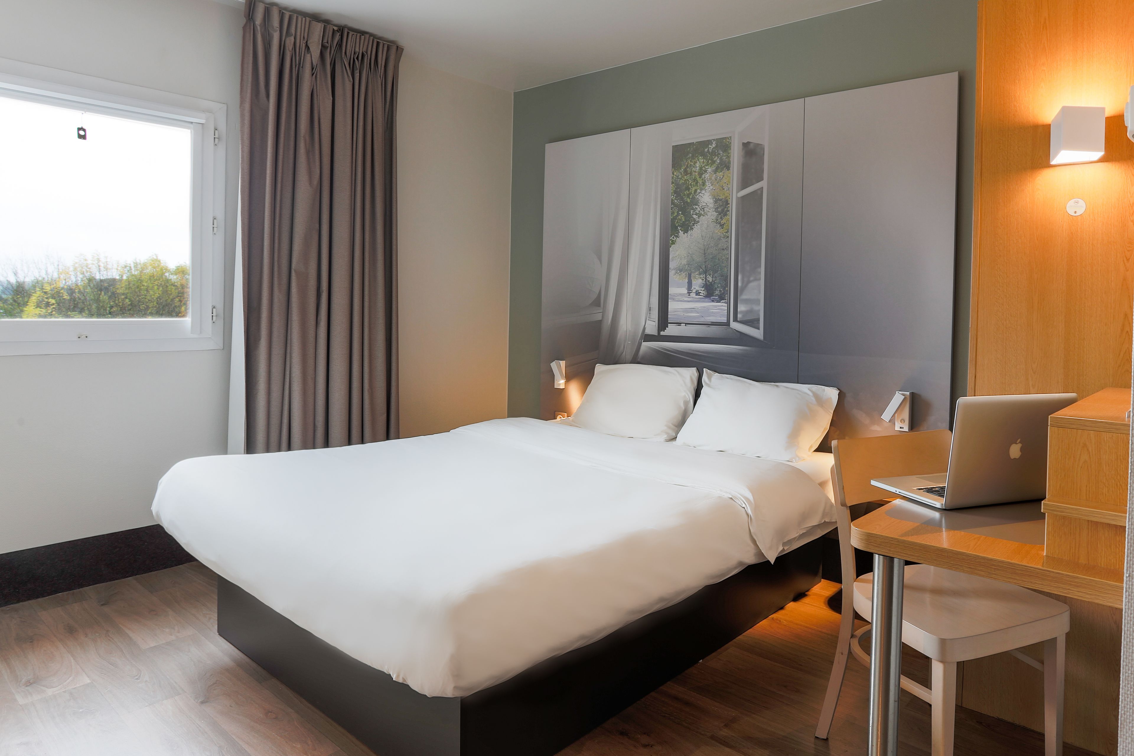 B&B Hôtel Valenciennes