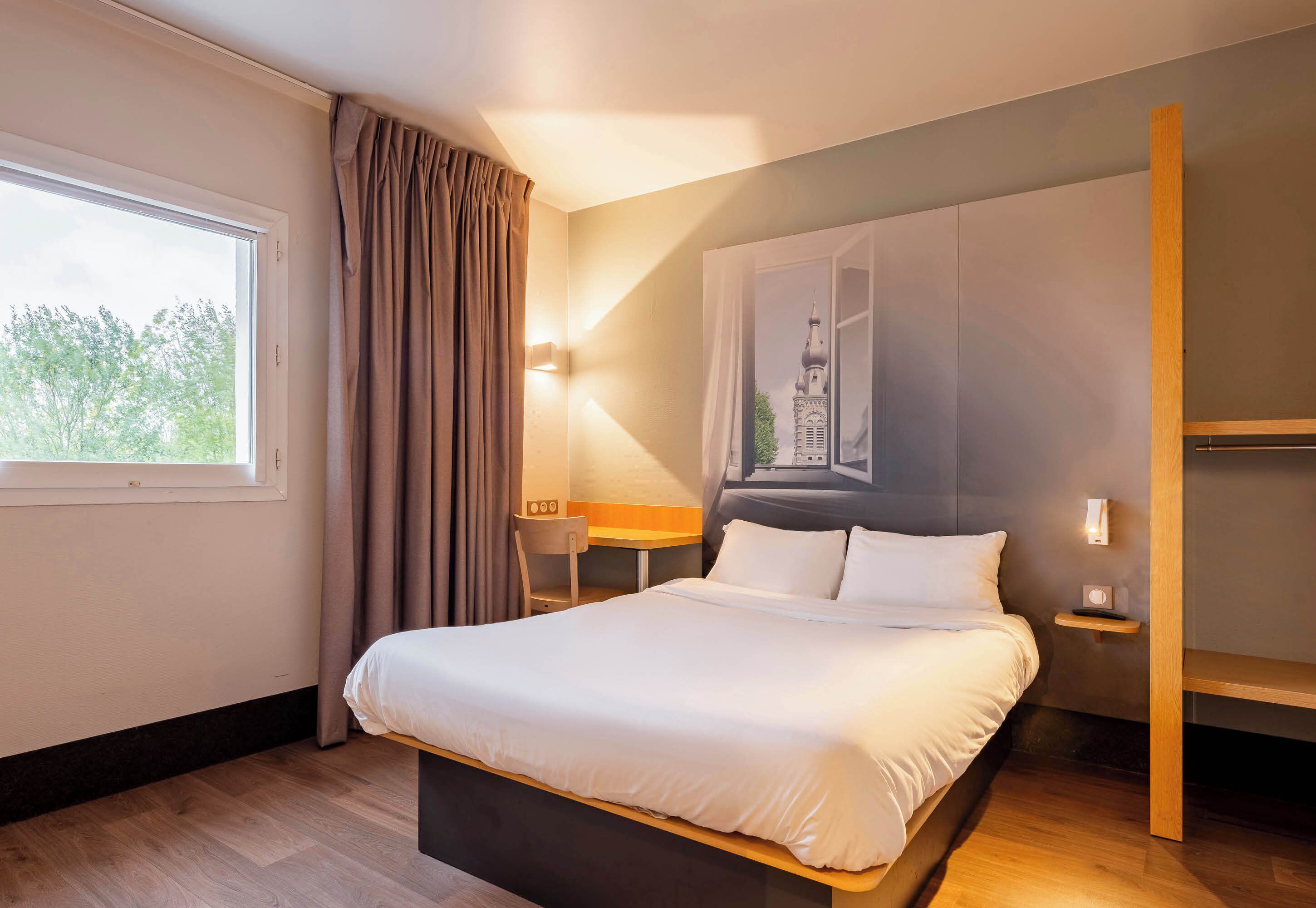 B&B Hôtel Valenciennes