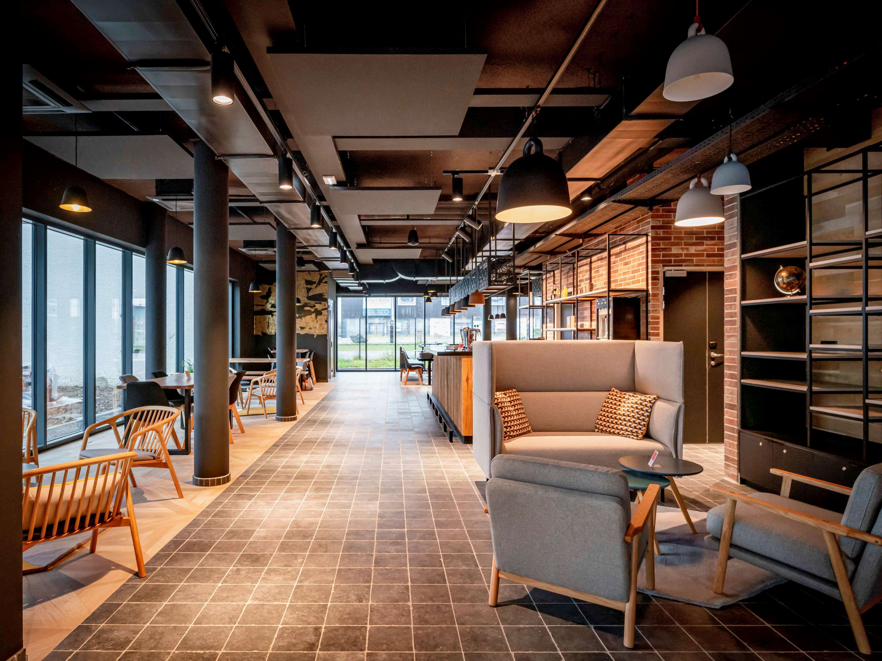 ibis Styles Valenciennes Petite Foret