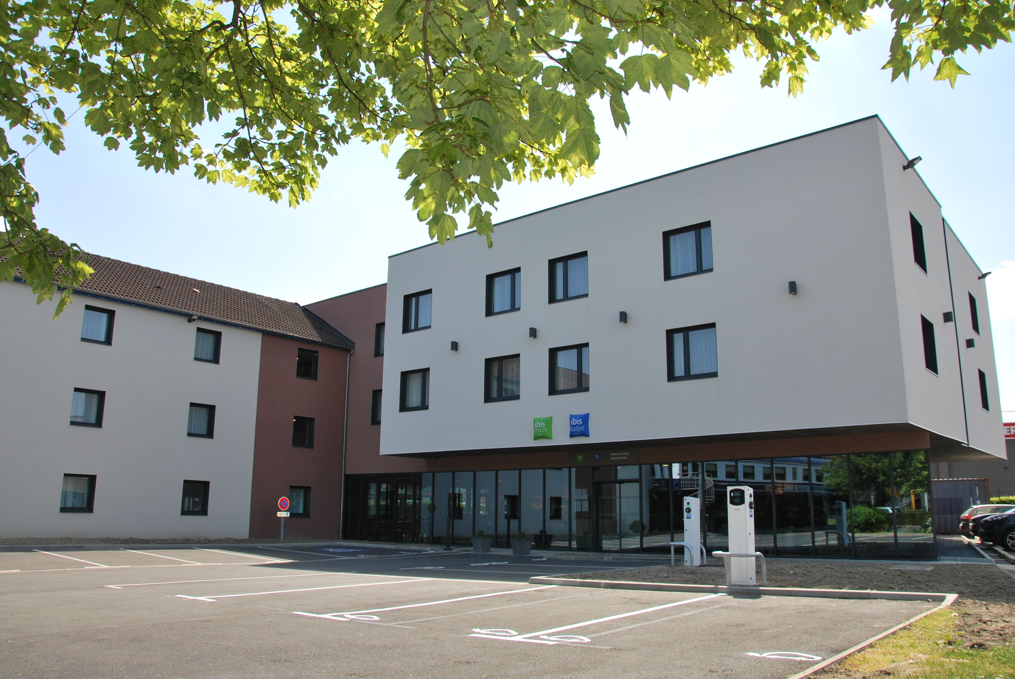ibis Styles Valenciennes Petite Foret