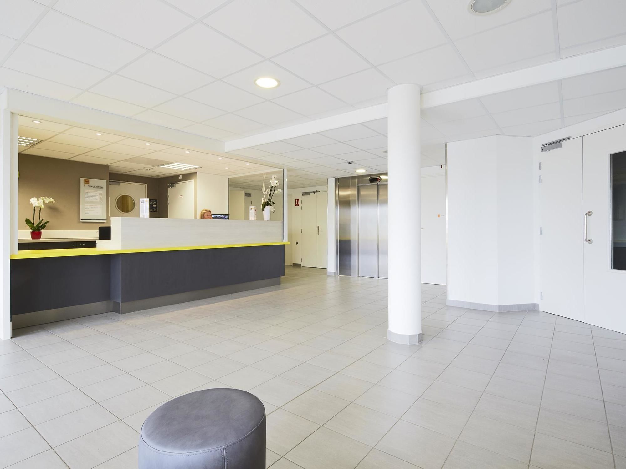 Hotel Kyriad Direct Arras - Saint-Laurent Blangy - Parc Expo