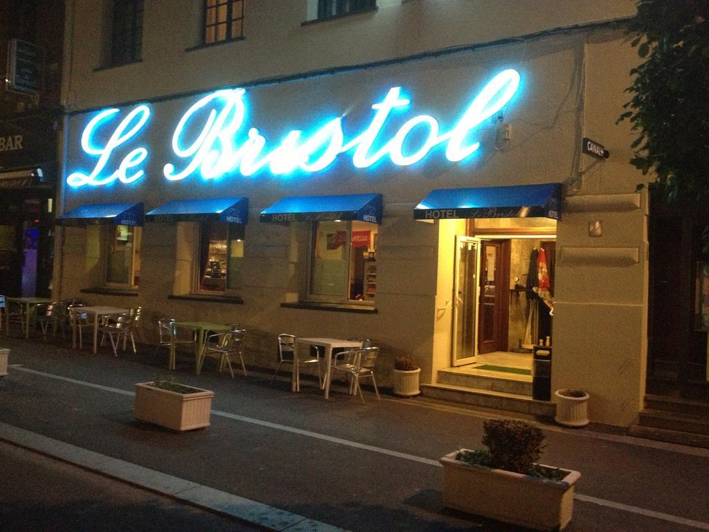 Le Bristol