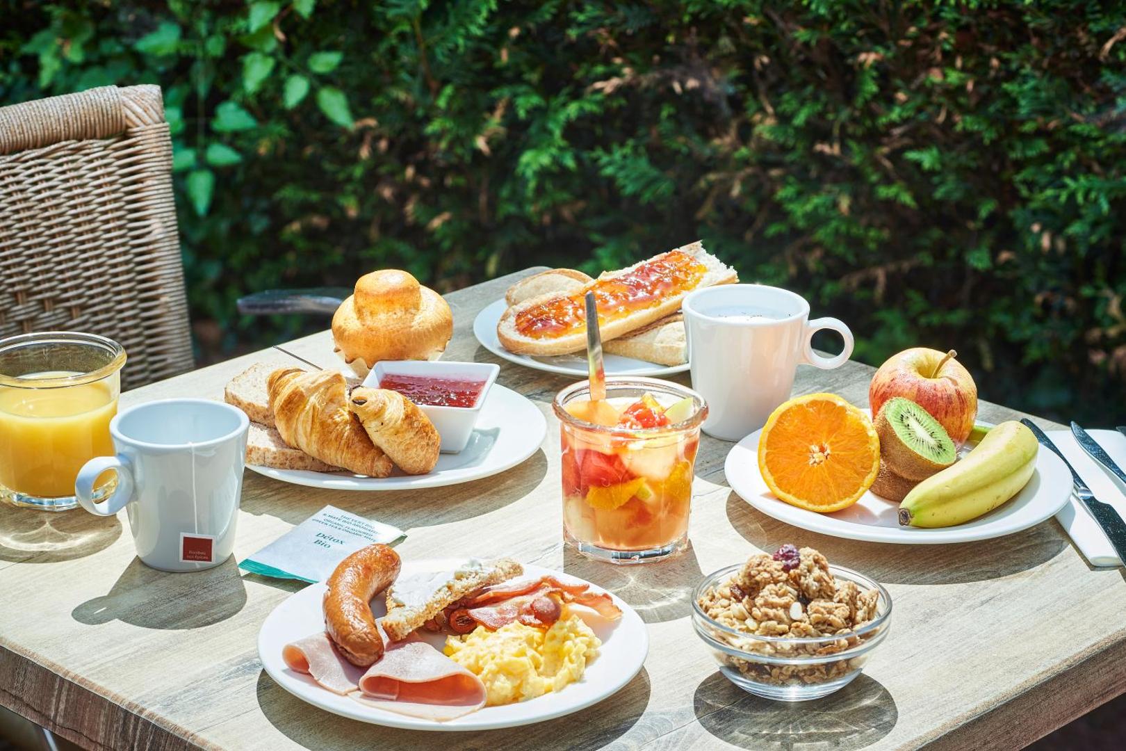 Kyriad Lille Est - Villeneuve d'Ascq