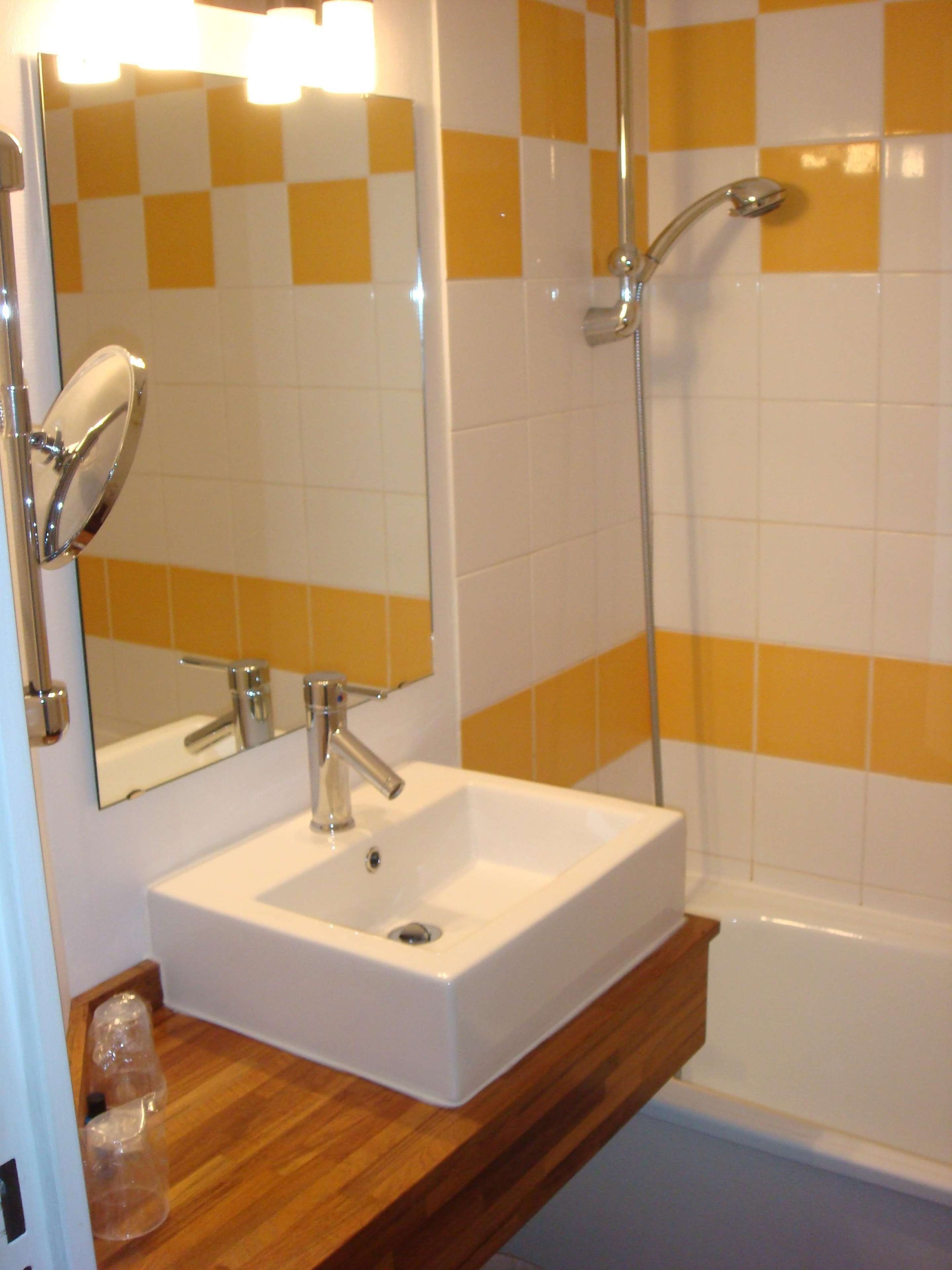 Kyriad Lille Est - Villeneuve d'Ascq