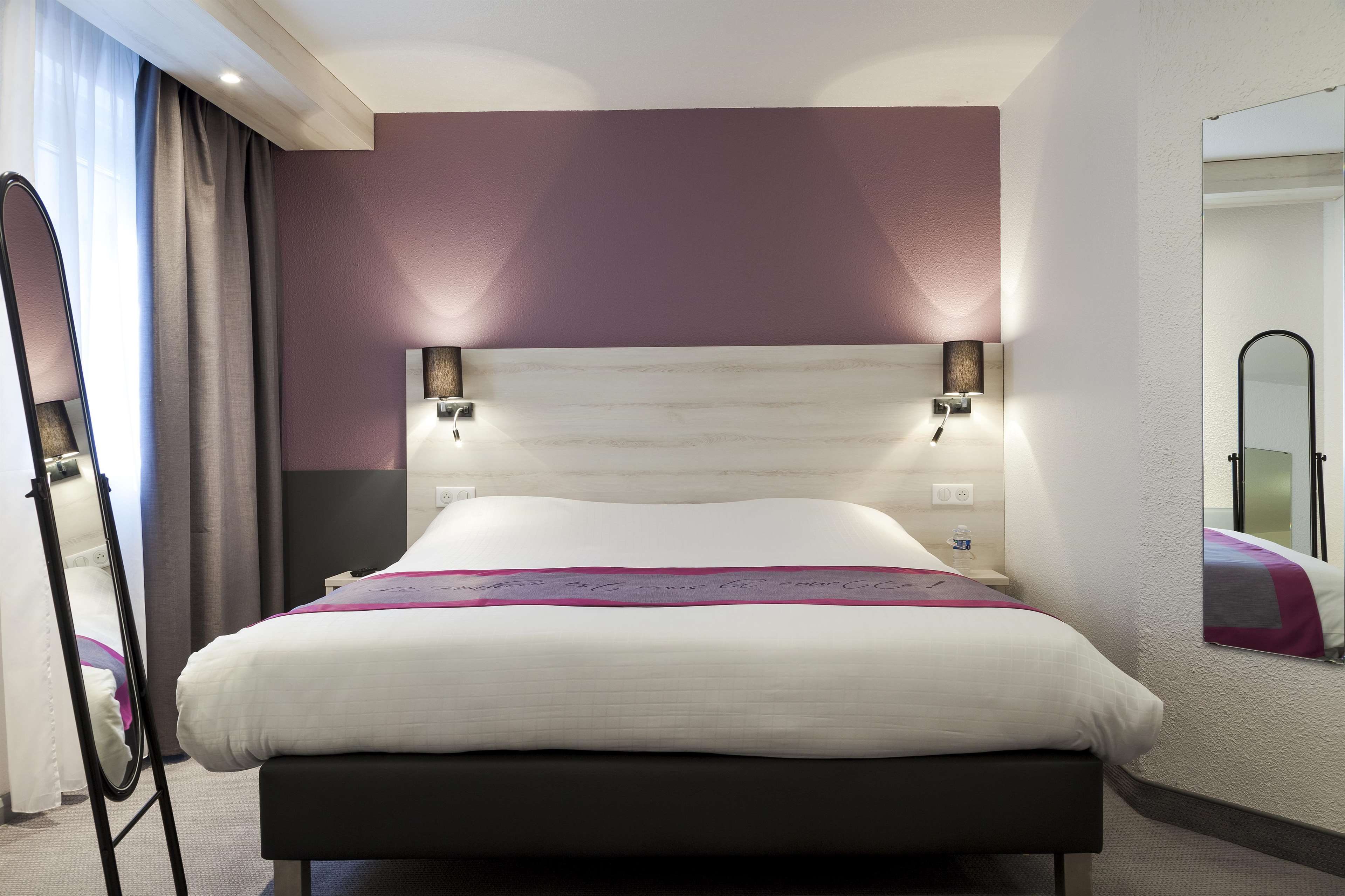 Kyriad Lille Est - Villeneuve d'Ascq