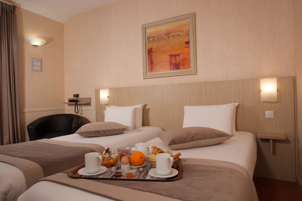 Continental Hotel