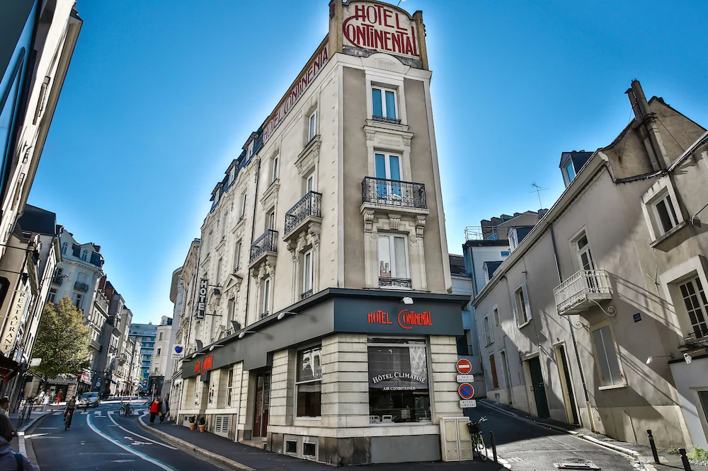 Continental Hotel