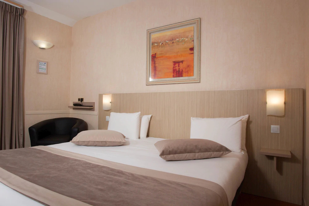 Continental Hotel