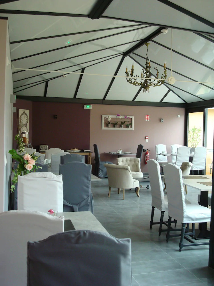 Hotel Le Saint Aubin