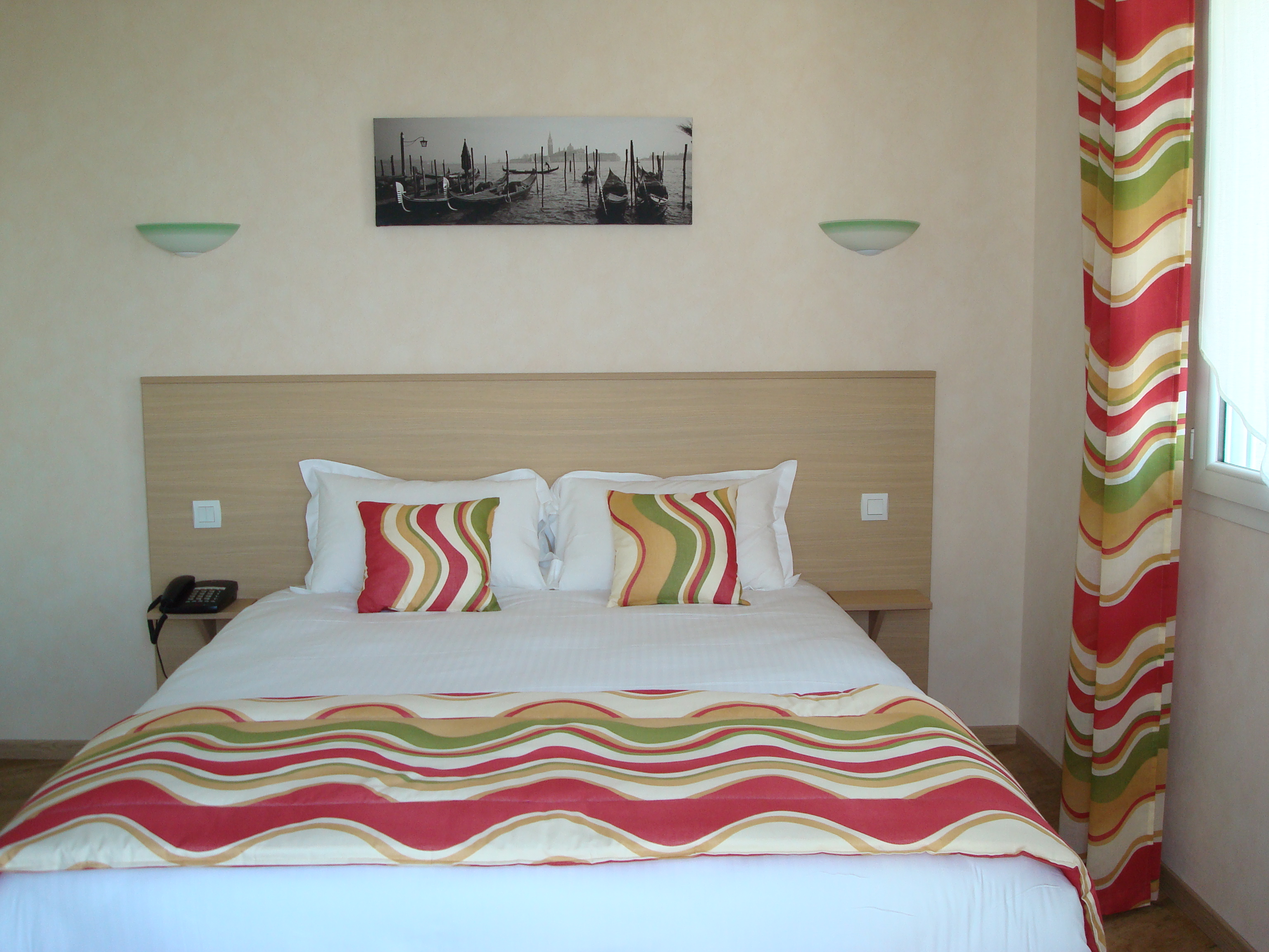 Brit Hotel Azur