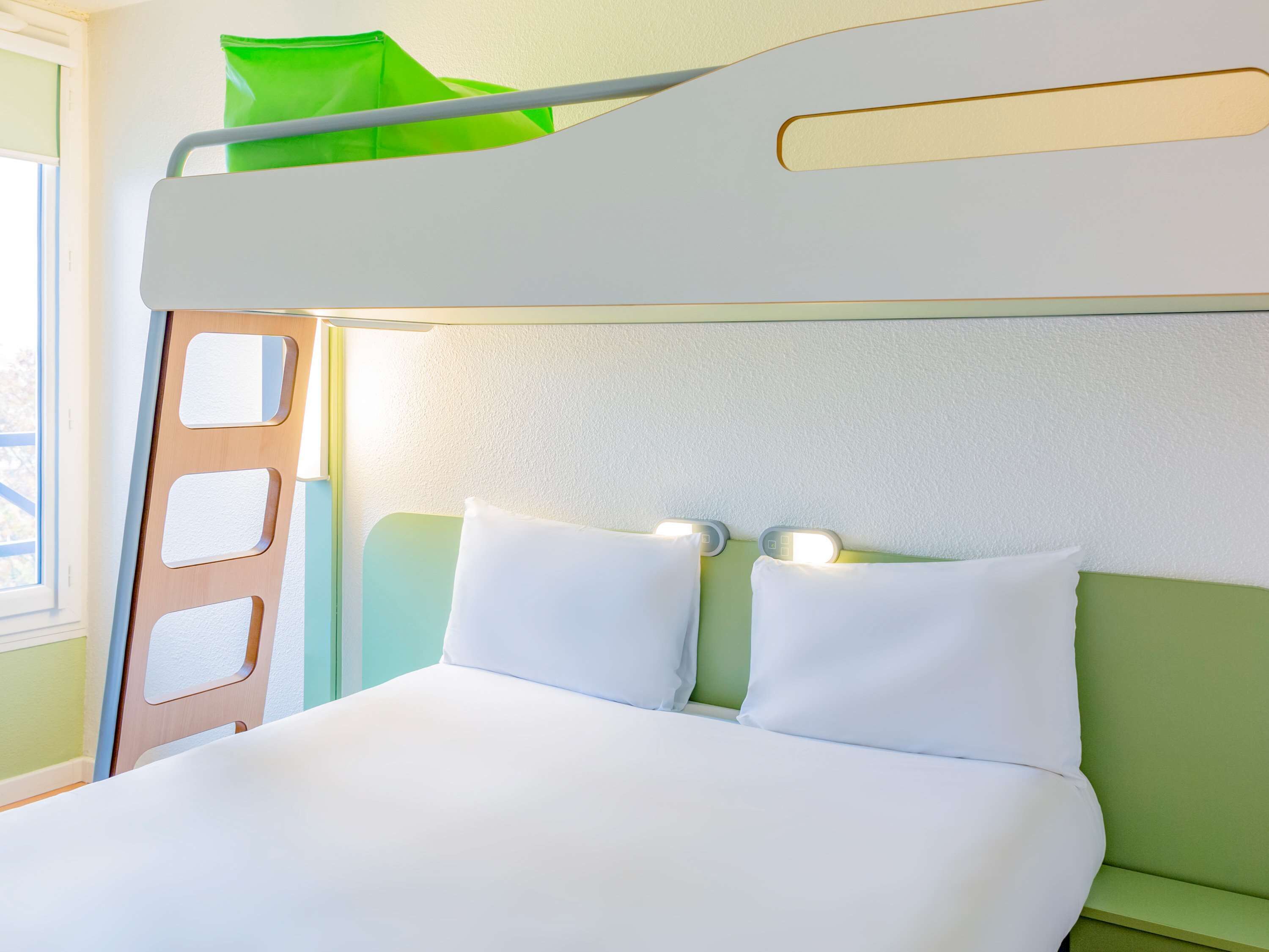 ibis budget Nantes Ouest Atlantis Couëron