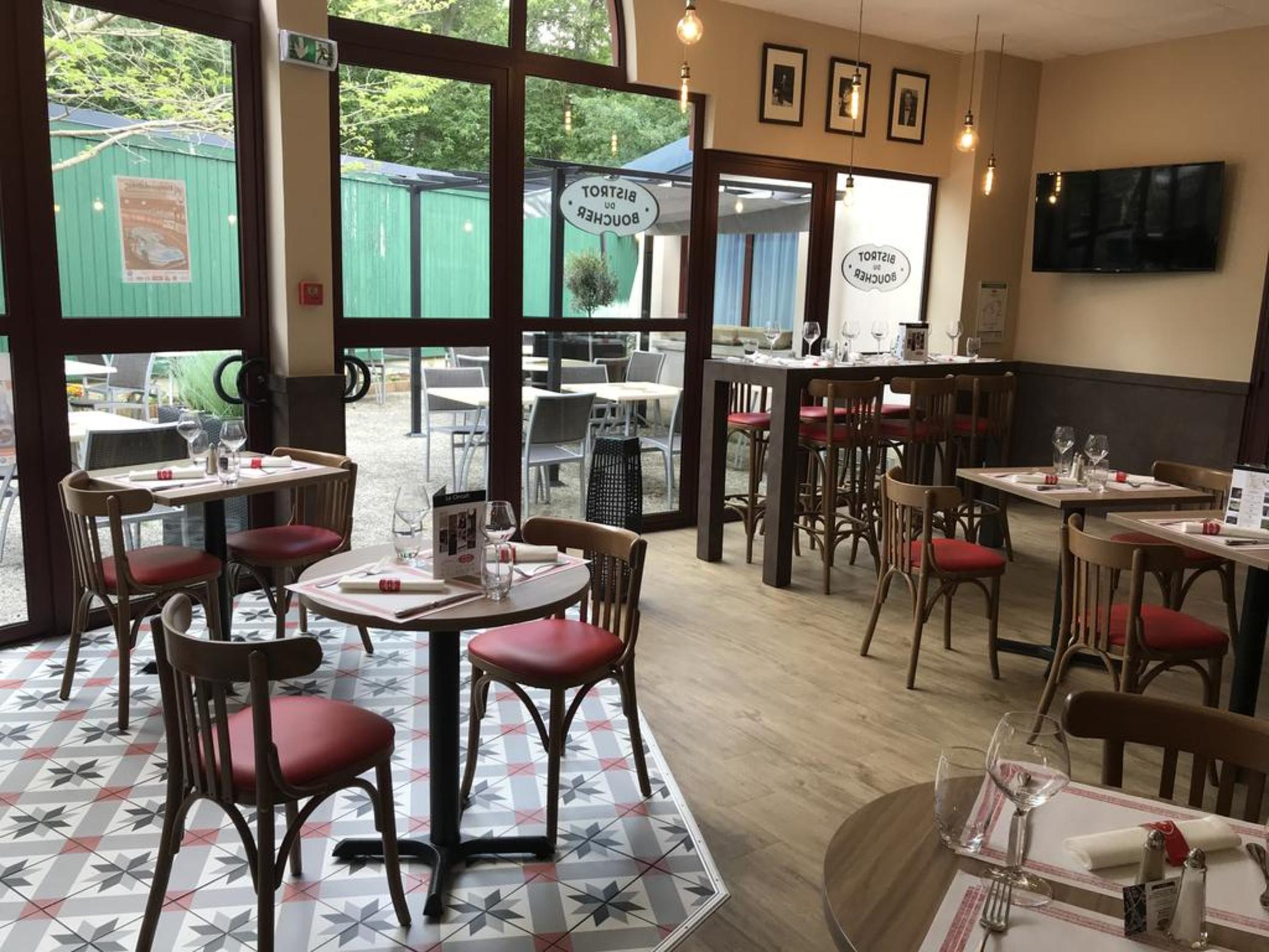 Quality Hotel Le Circuit – Le Mans