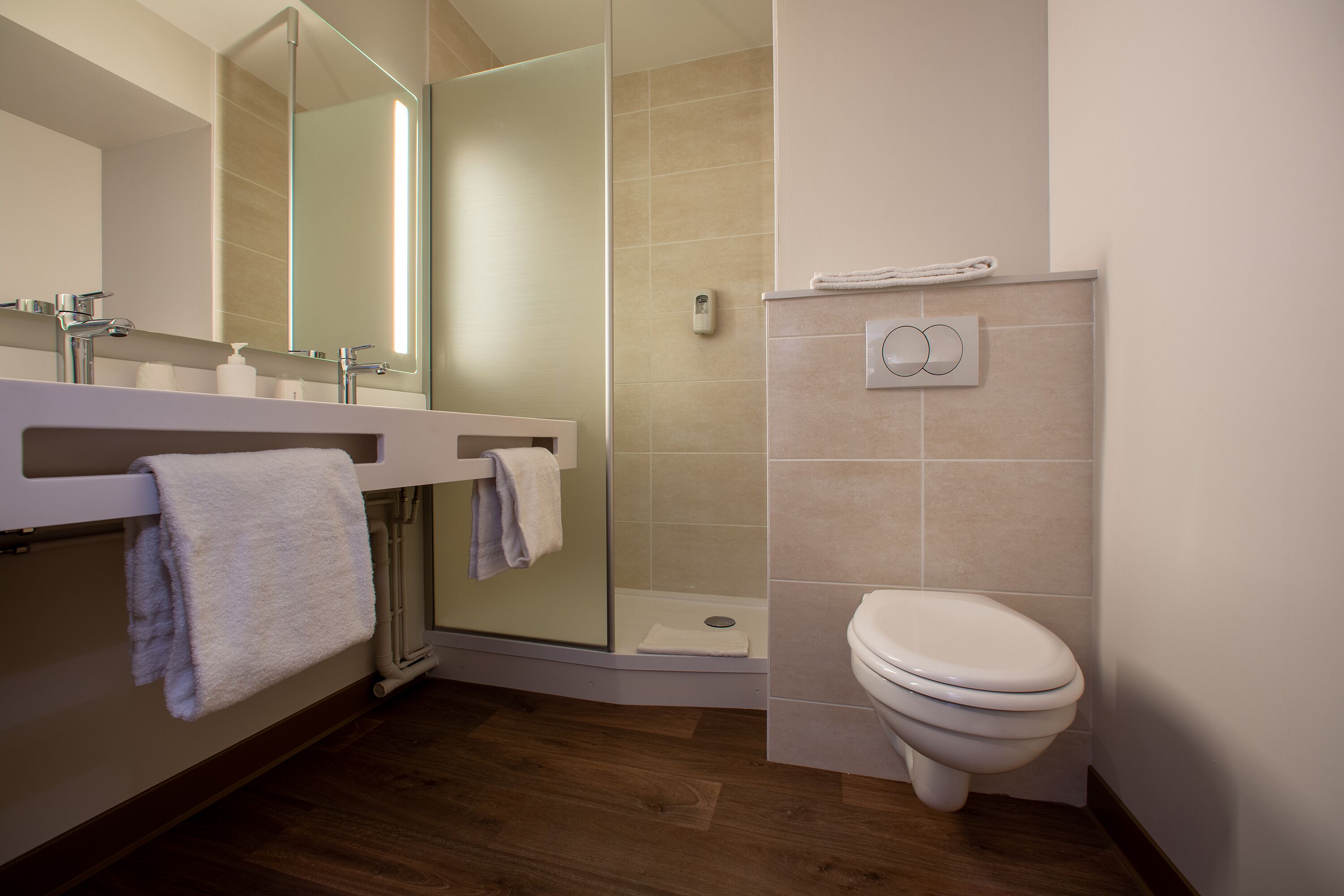 B&B Hotel LES HERBIERS