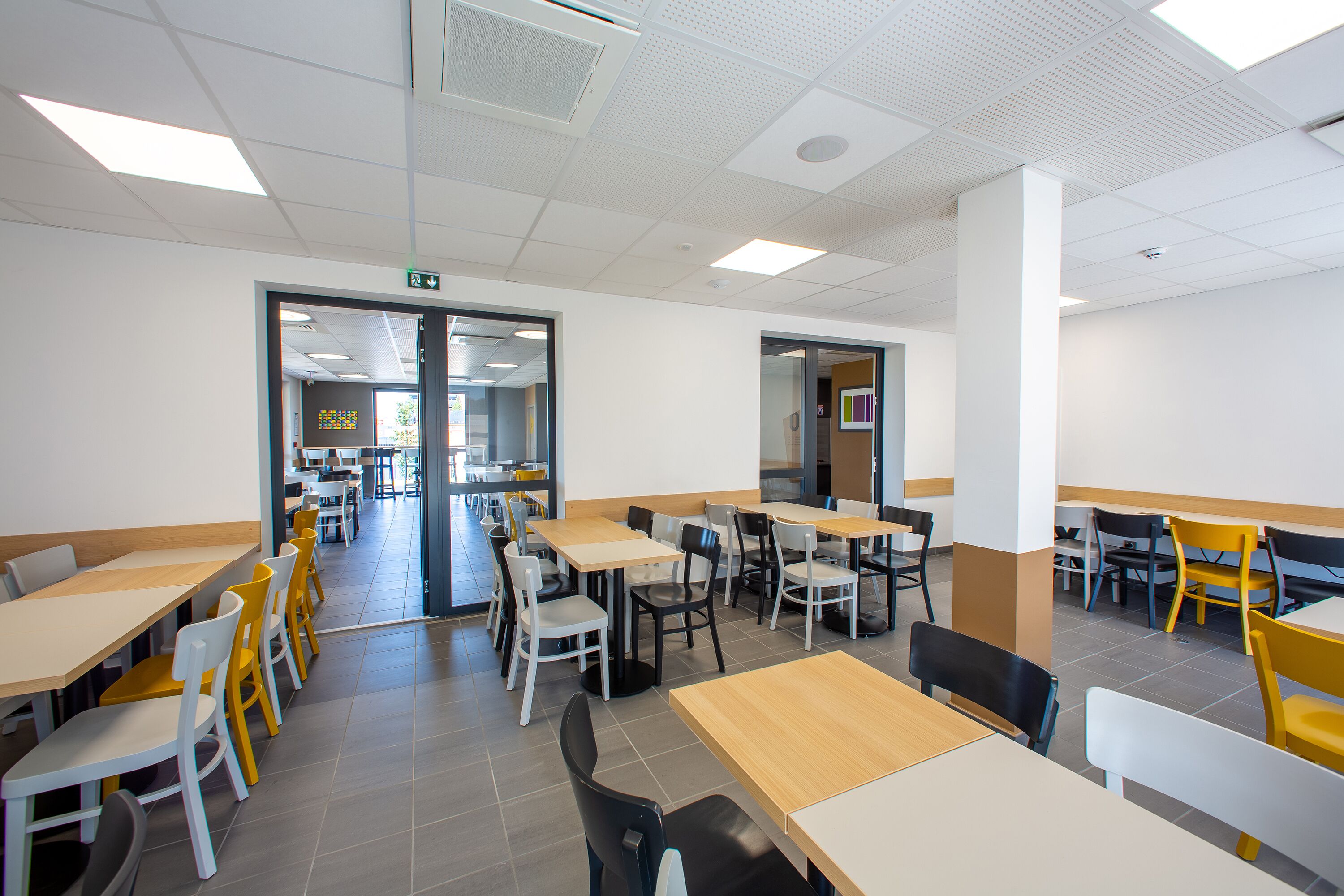 B&B Hotel LES HERBIERS