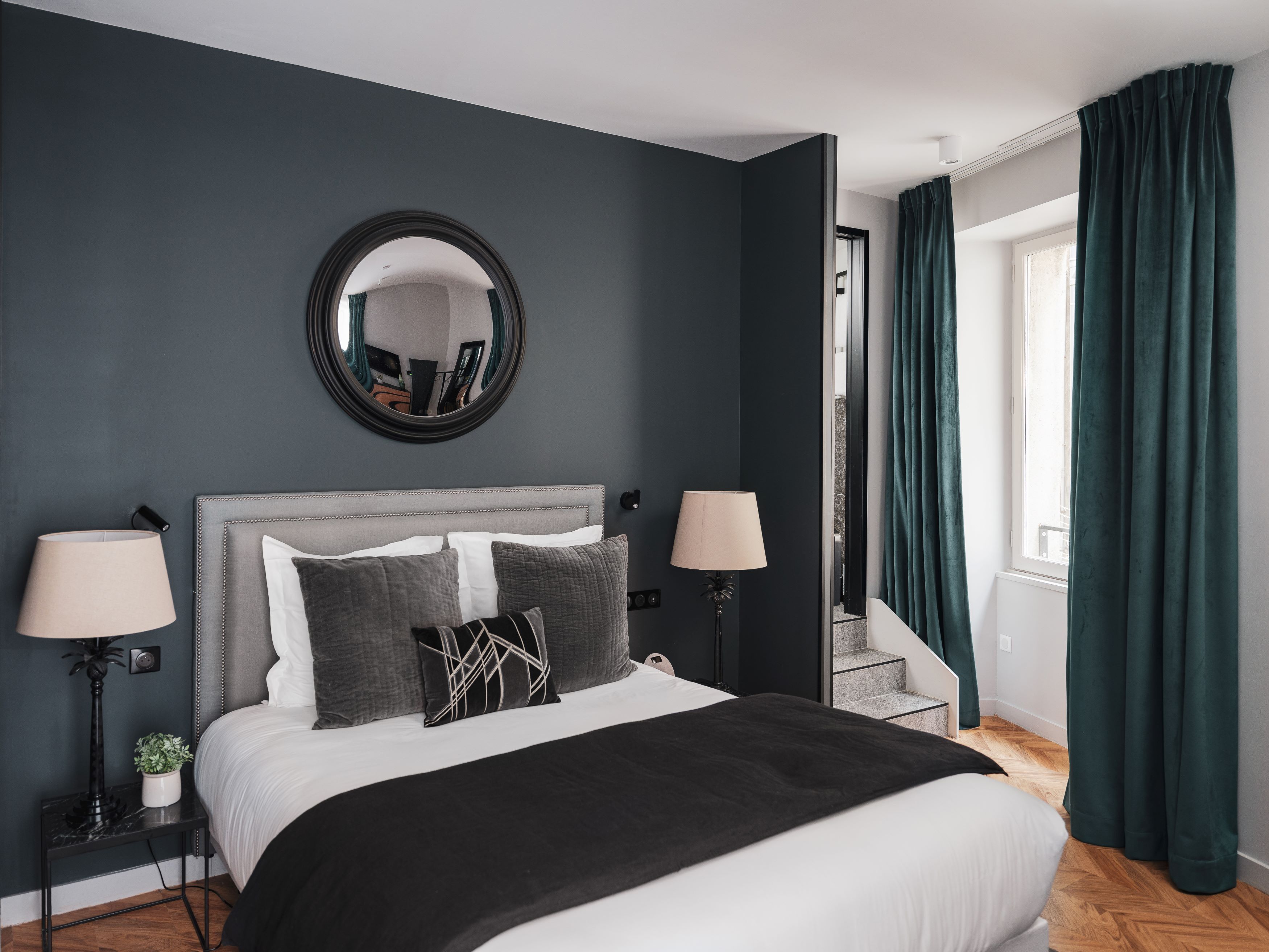 Appartements Place Royale - Maisons Du Monde Hôtel & Suites