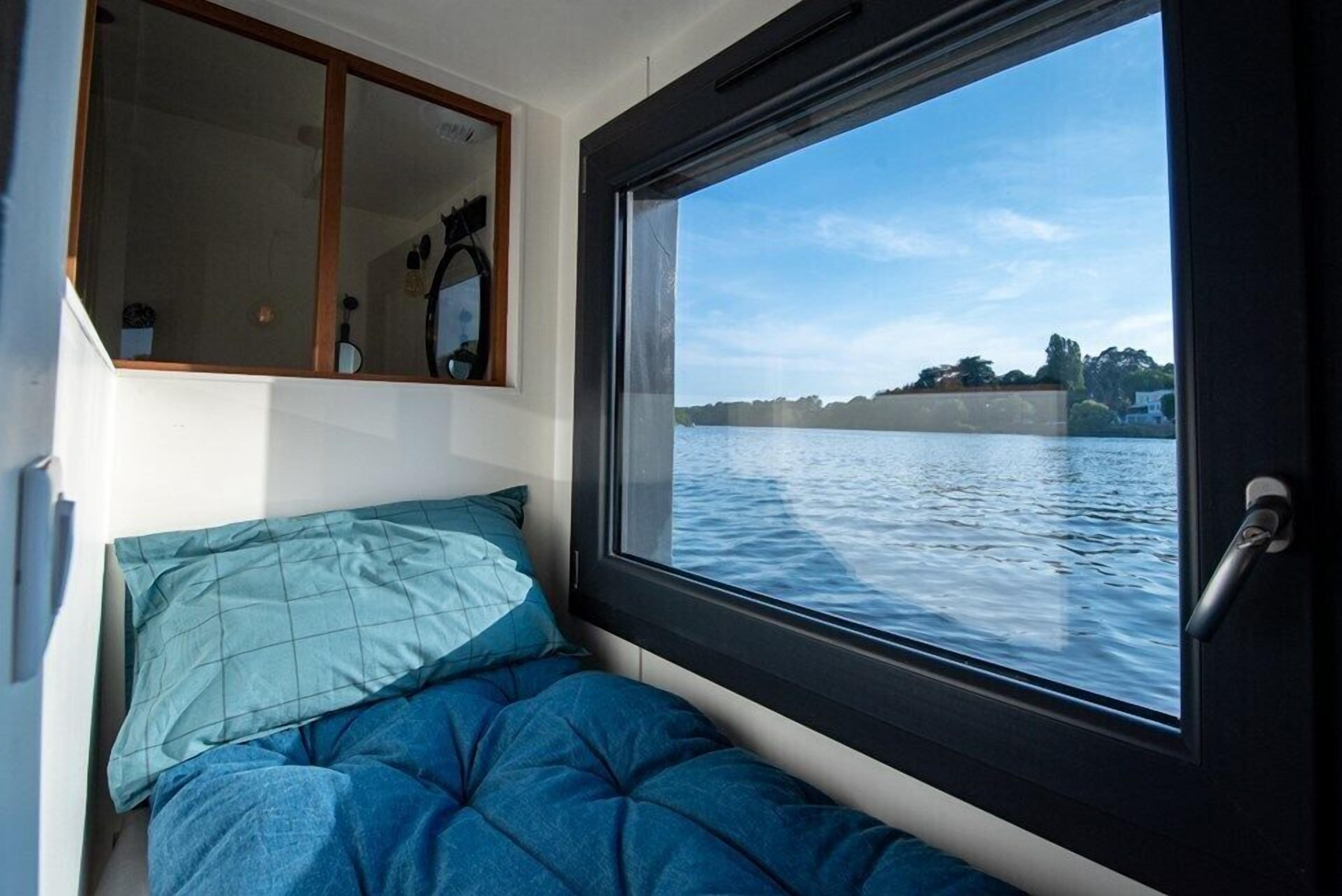 La Rivière House Péniche Carpe Diem