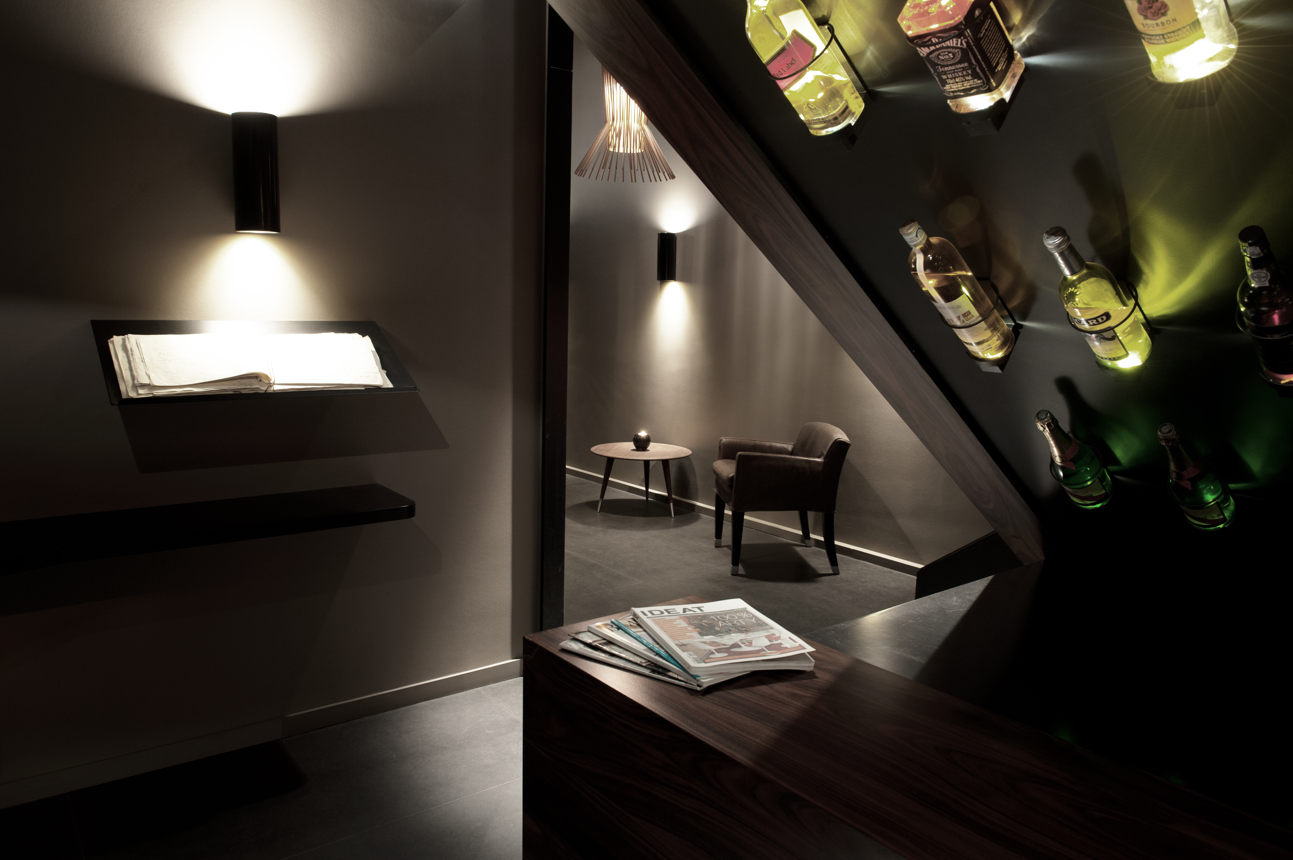 L'Hotel