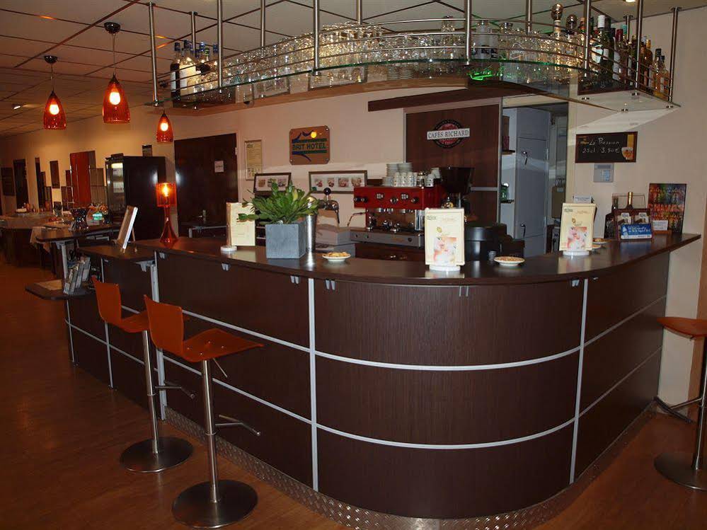 Brit Hotel Les Evens