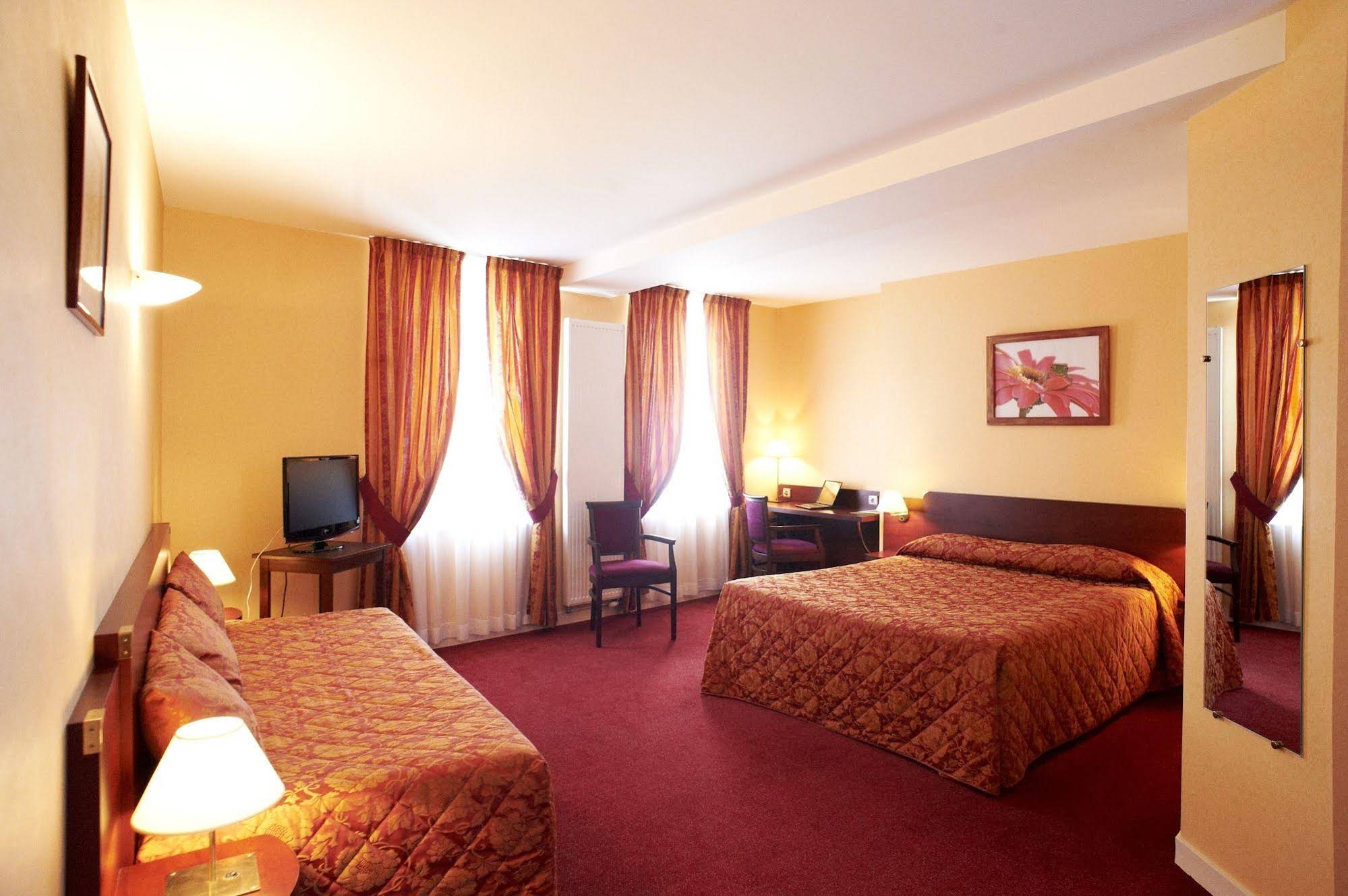 Logis Hôtel Le Pélican
