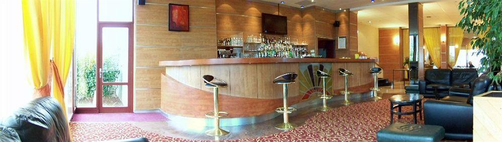 Brit Hotel Nantes Vigneux - L'Atlantel
