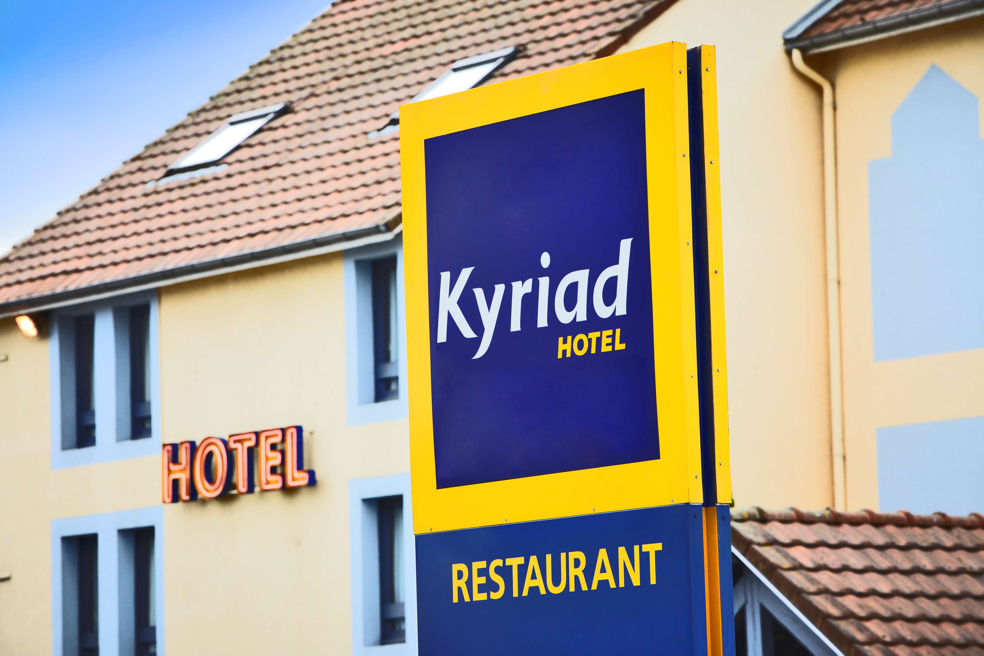 Kyriad Beauvais Sud