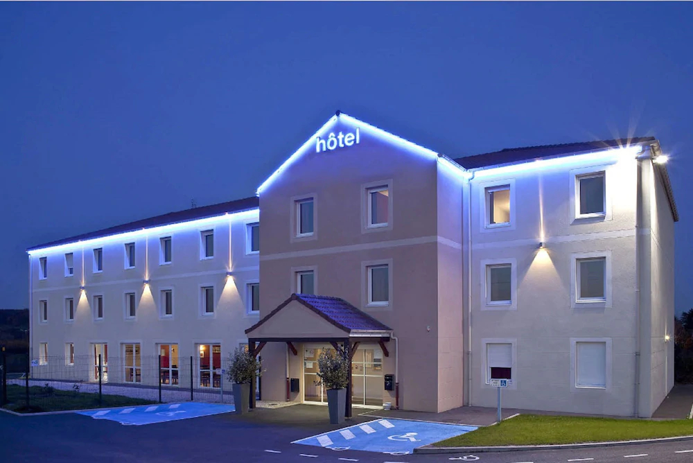 B&B HOTEL Compiègne Thourotte