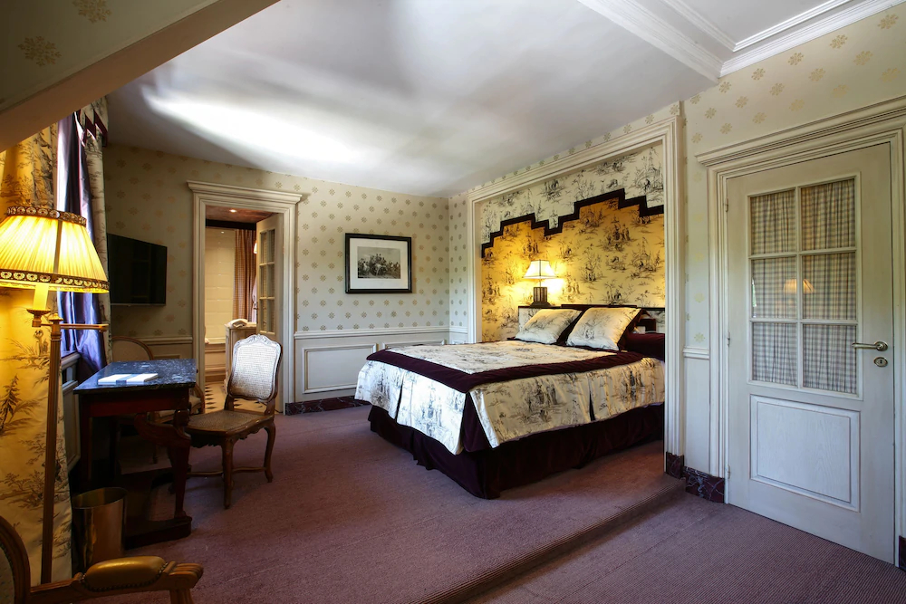 Chateau de Courcelles