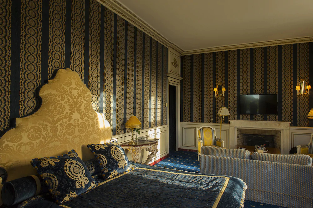 Chateau de Courcelles