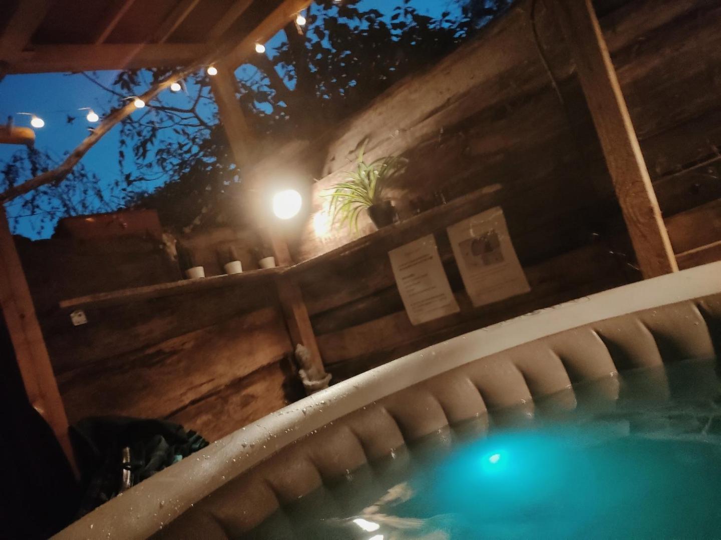 La Cabane Aux Loups