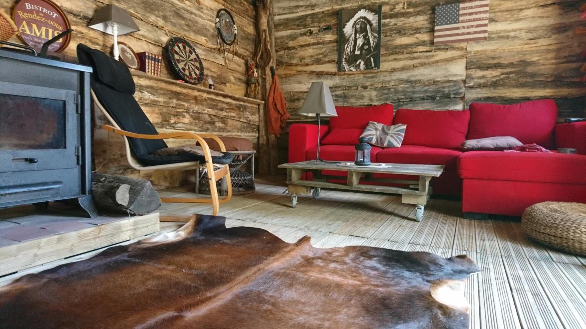 La Cabane Aux Loups