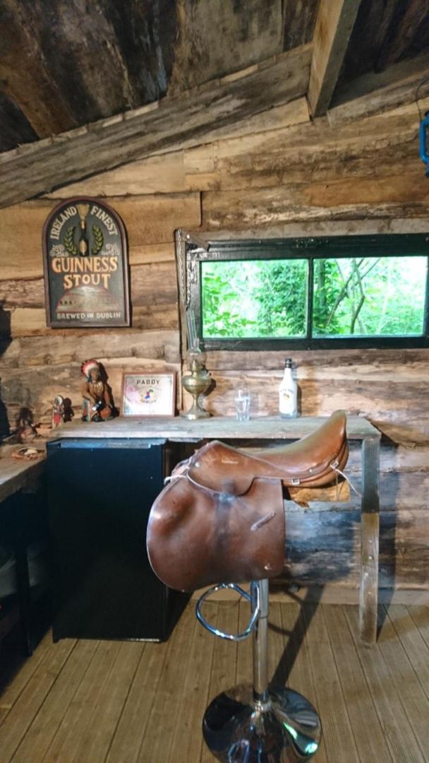 La Cabane Aux Loups