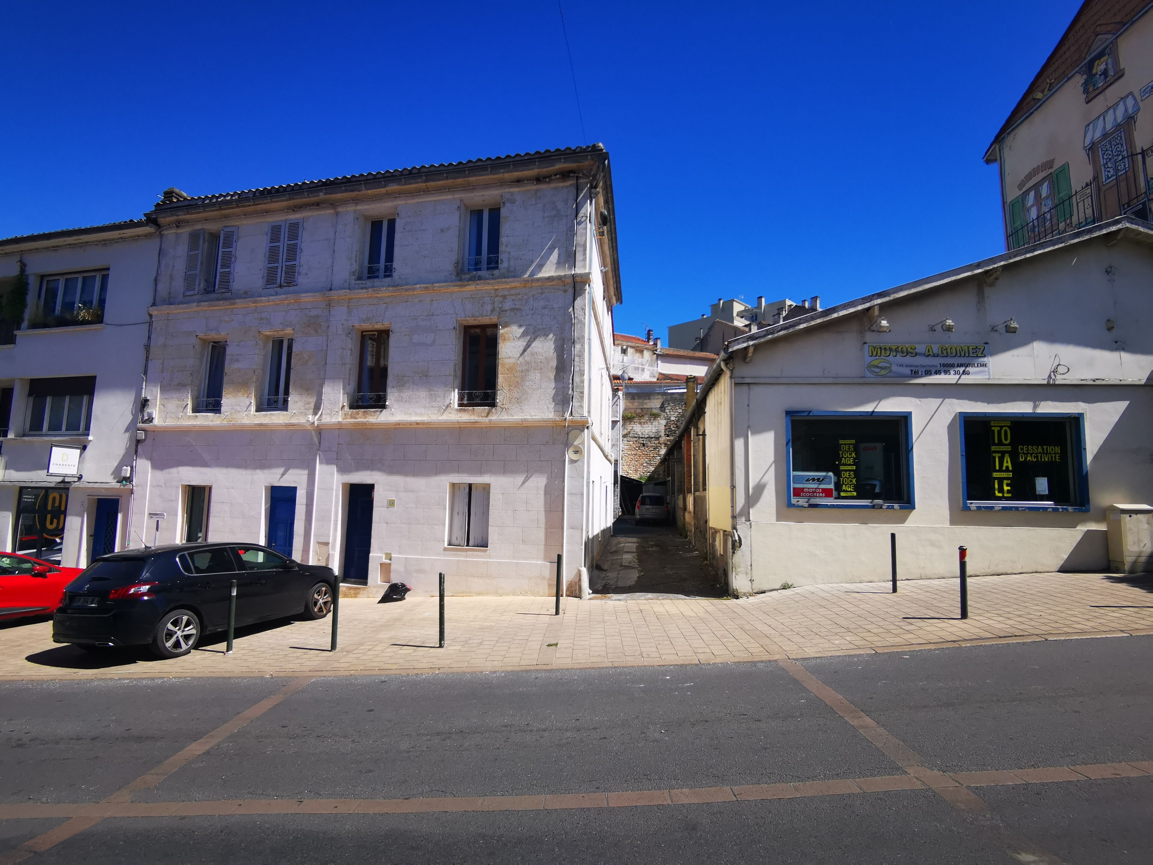Le Lucien